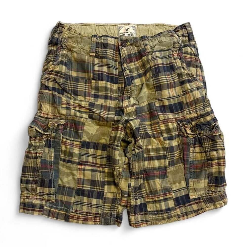 American Eagle Outfitters Patchwork Plaid Cargo Shorts Size 34 Olive Multi
